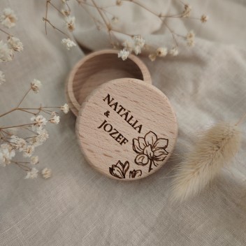 ideatree, svadba, podnos na obrúčky, tanierik na obrúčky, krabička na obrúčky, drevená krabička, noiart, nové mesto nad váhom